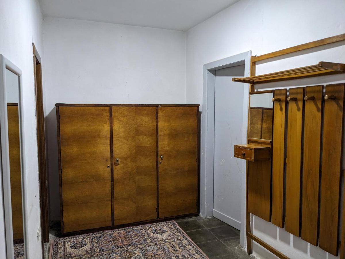 Communist Style Room Σκόδρα Εξωτερικό φωτογραφία