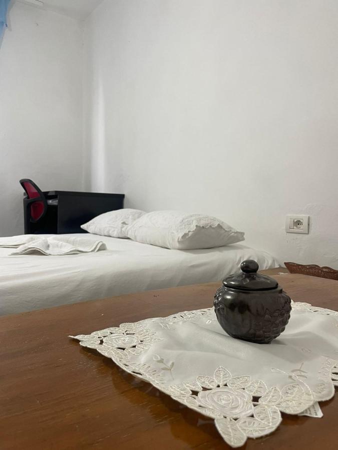 Communist Style Room Σκόδρα Εξωτερικό φωτογραφία