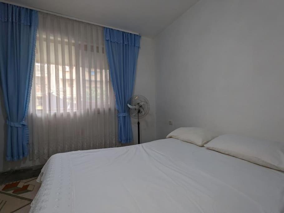 Communist Style Room Σκόδρα Εξωτερικό φωτογραφία